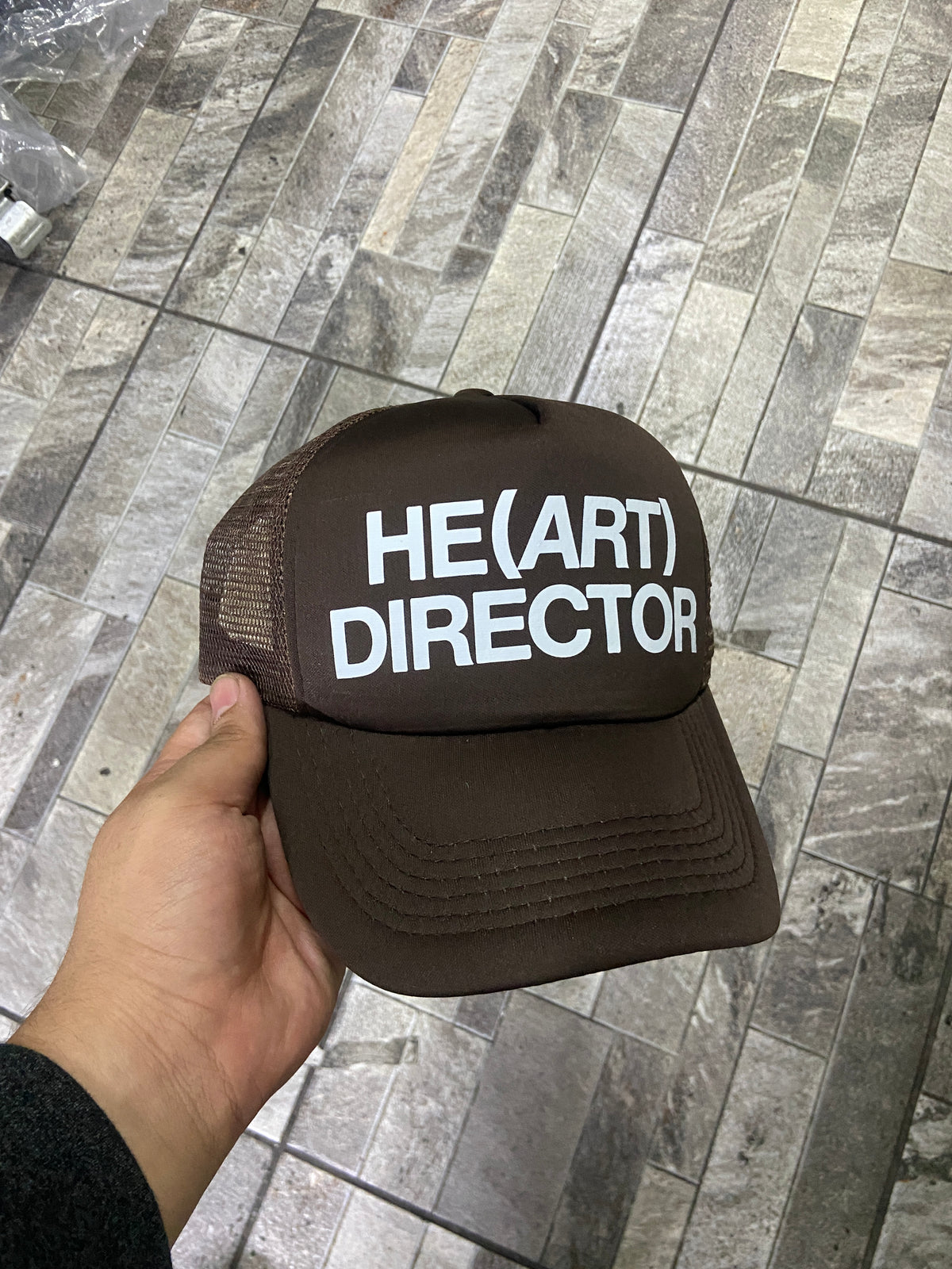 HE(ART) DIRECTOR Brown